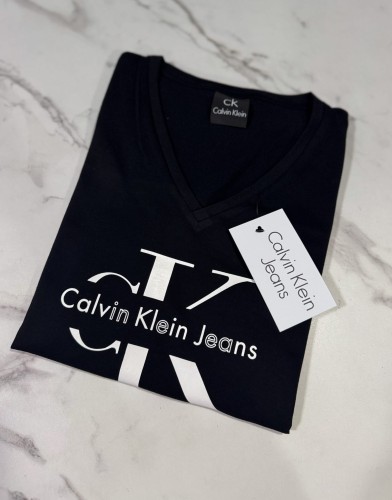 Koszulka Męska Calvin Klein Dekolt V Czarna