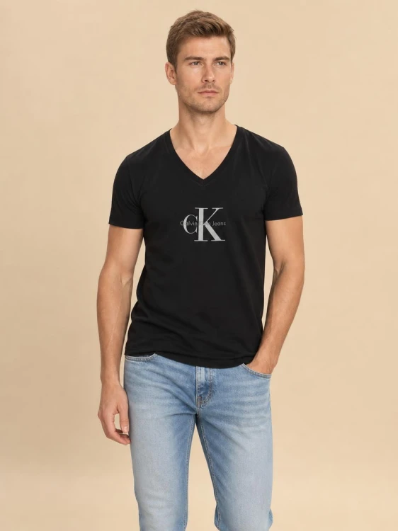 Koszulka Męska Calvin Klein Dekolt V Czarna front