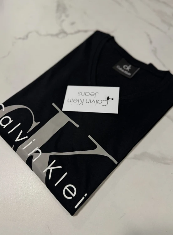 Koszulka Damska Calvin Klein Dekolt V Czarna