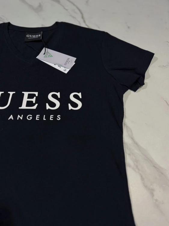 Koszulka Damska Guess Czarna Dekolt V